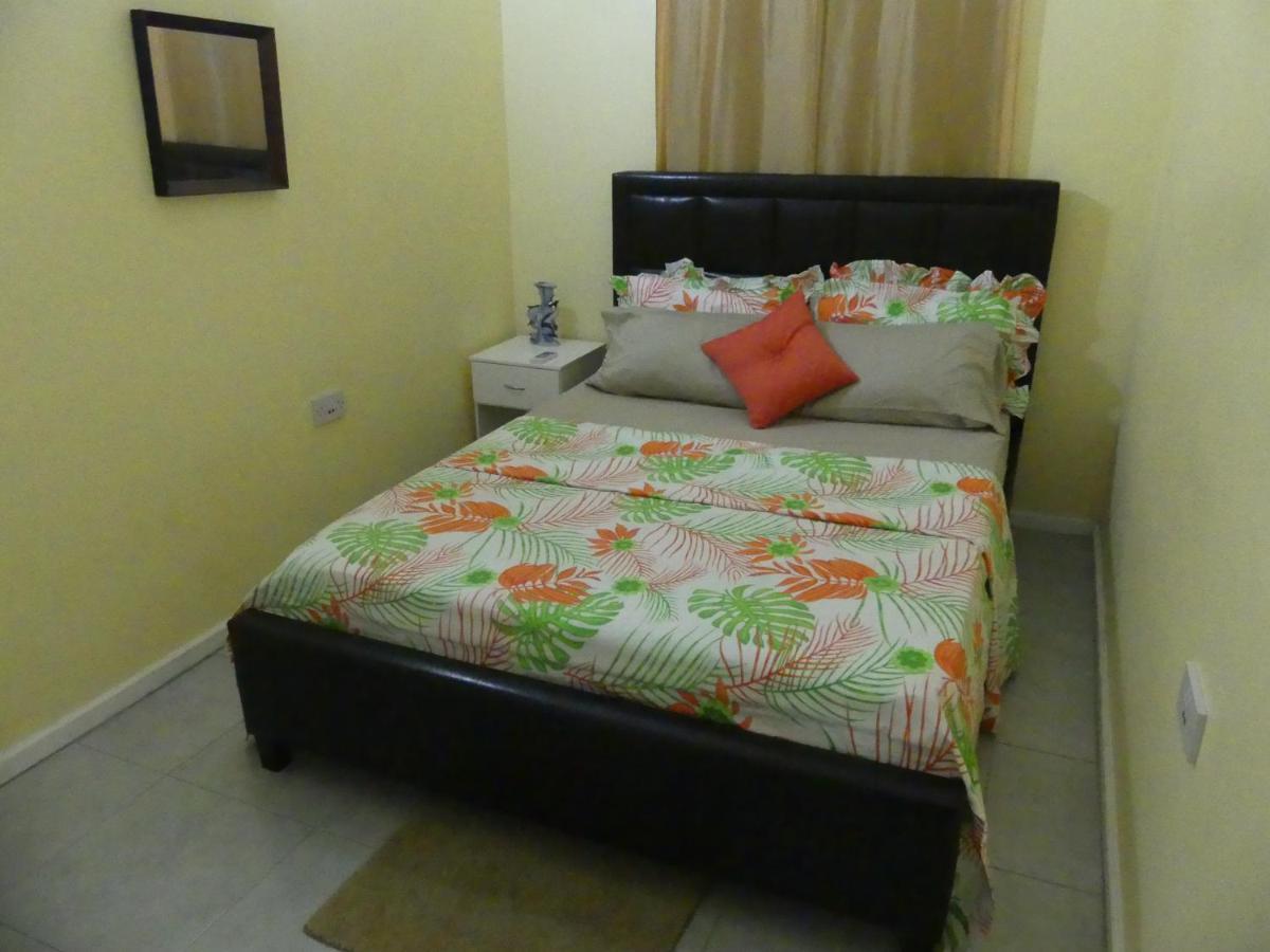 Southern Haven Guesthouse Laborie المظهر الخارجي الصورة