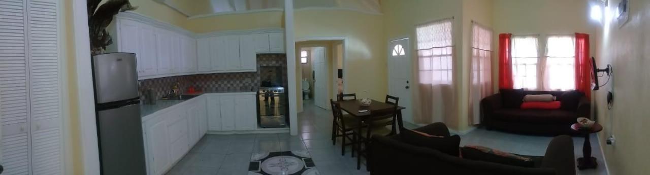 Southern Haven Guesthouse Laborie المظهر الخارجي الصورة