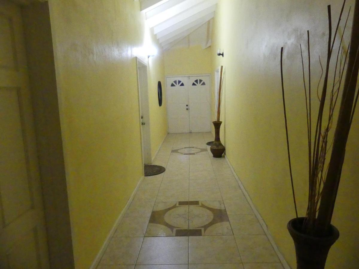 Southern Haven Guesthouse Laborie المظهر الخارجي الصورة