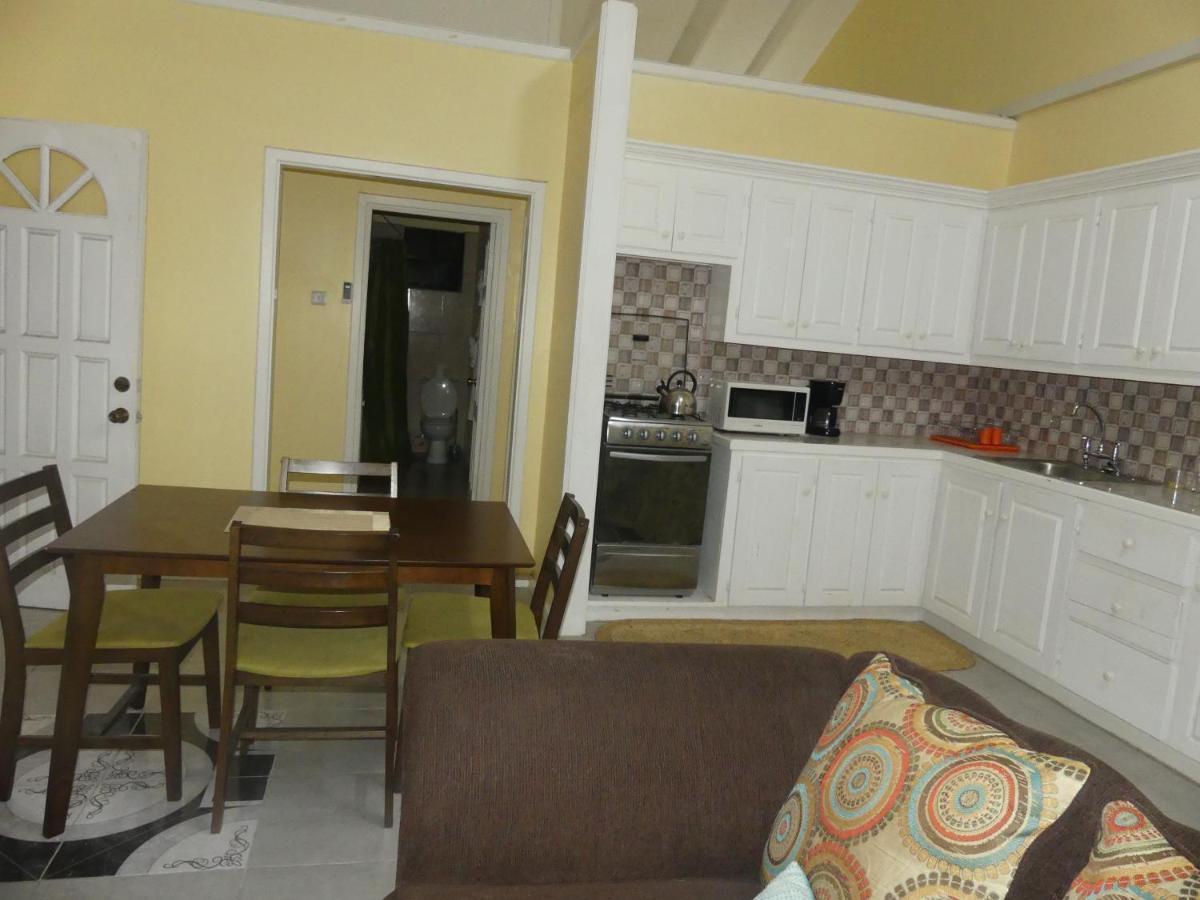 Southern Haven Guesthouse Laborie المظهر الخارجي الصورة