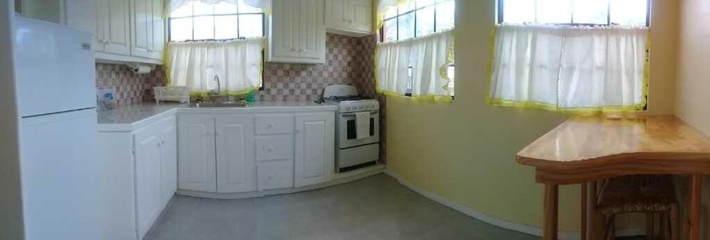 Southern Haven Guesthouse Laborie المظهر الخارجي الصورة
